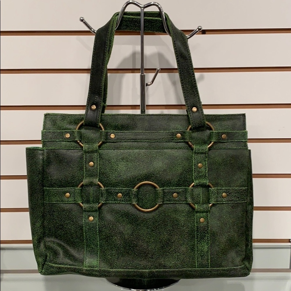 Leather tote